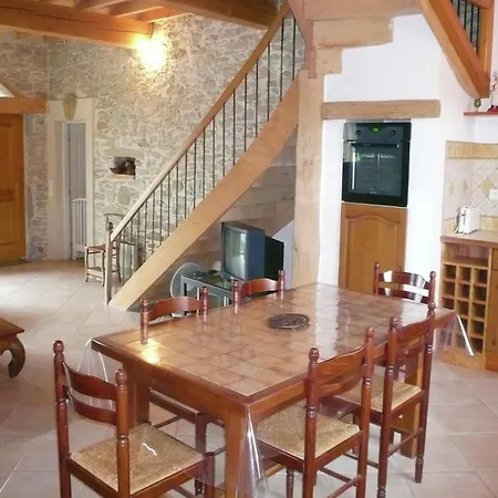 In Conilhac With Private Terrace * La Serpent